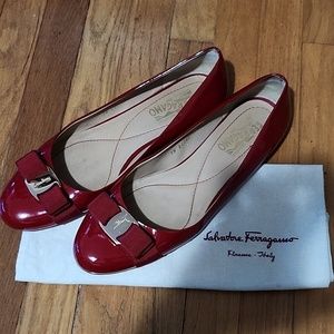 Salvatore Ferragamo Varina Size 10B